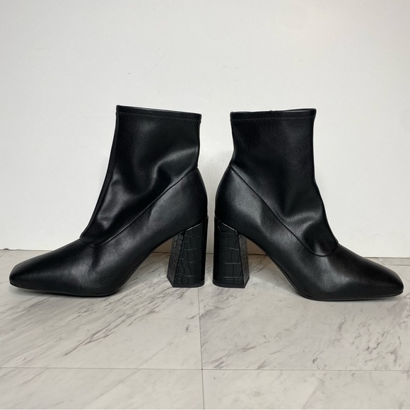 New! Franco Sarto Harmond Black Faux Leather Bootie 8 1/2 W - Picture 7 of 14